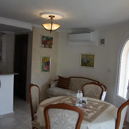 Apartamentos El Tosal 47A *